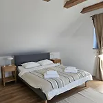 Hopoka Apartament Szentbekkalla